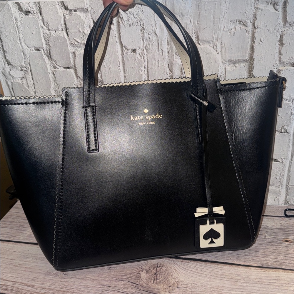 Kate Spade New York Ivy Drive Small Loryn satchel - Picture 2 of 12